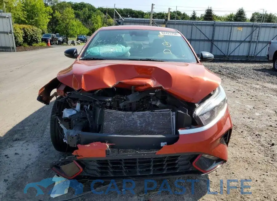 3KPF54AD2PE607703# 5