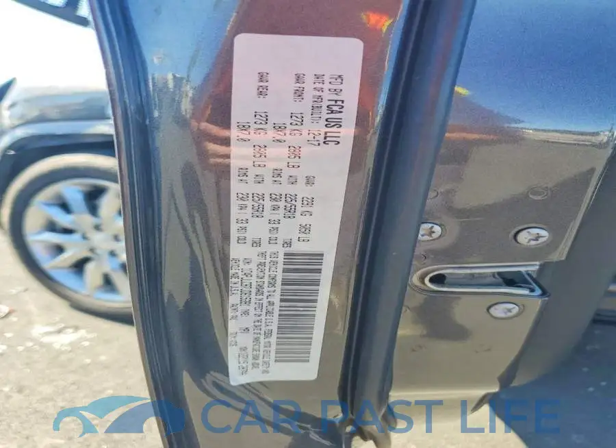 1C4PJLCB7JD615391# 12