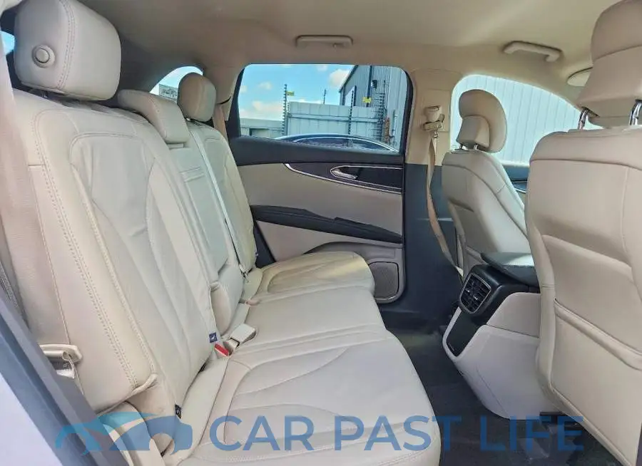 2LMPJ6KR0HBL52306# 11