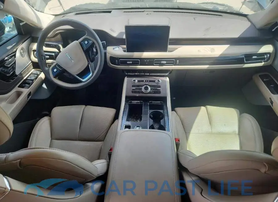 5LM5J7WC6PGL26148# 8