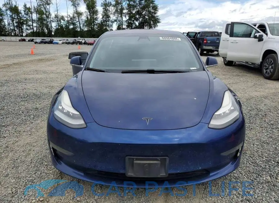 5YJ3E1EB5JF093681# 5