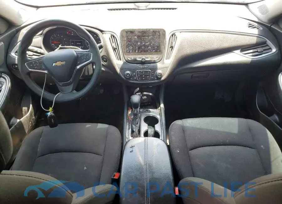 1G1ZD5ST6PF207122# 8