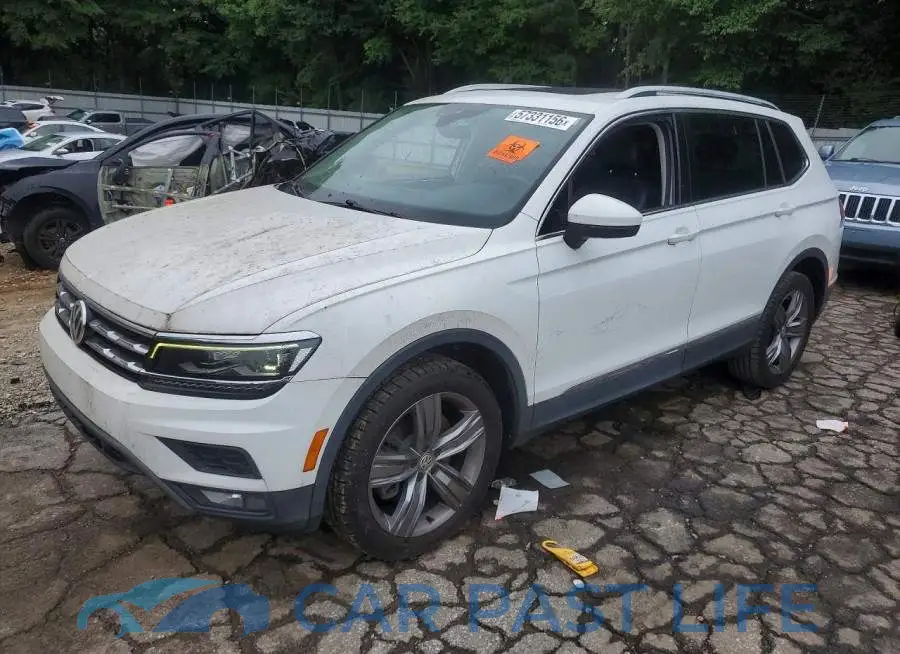 3VV5B7AX5JM090881# 1