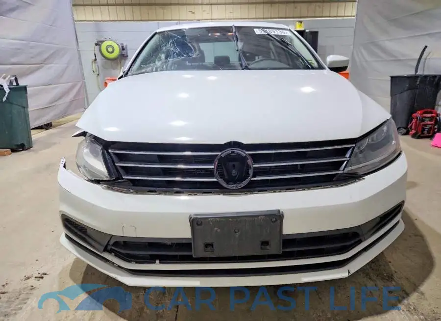 3VW167AJ0HM242392# 5