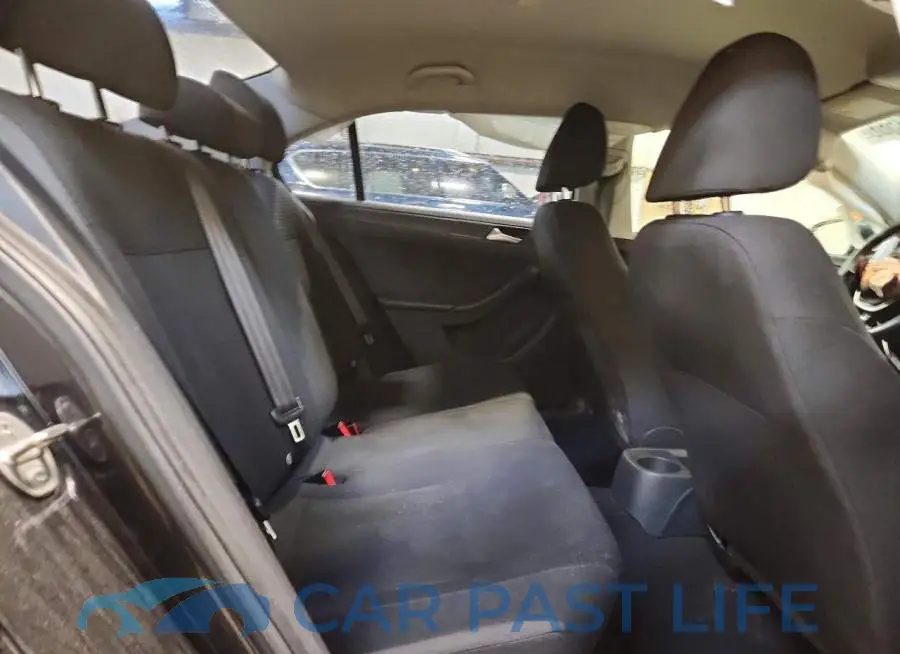 3VW167AJXHM255067# 10