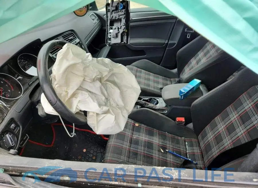 3VW447AU6JM273133# 7