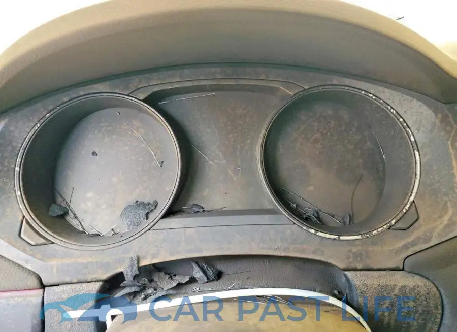 3VW4T7AJXHM404275# 9
