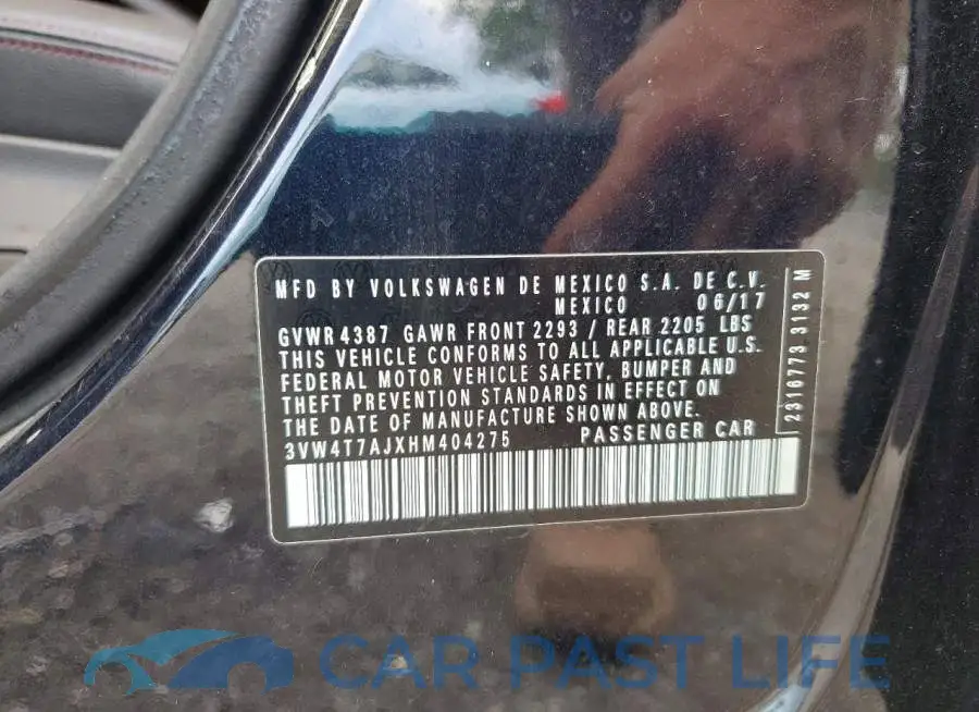 3VW4T7AJXHM404275# 12