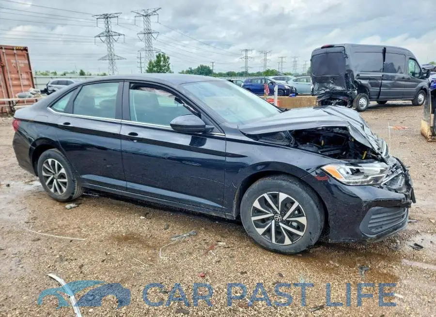 3VW5M7BU2RM012497# 4