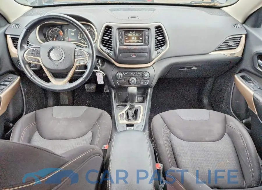 1C4PJLCS8HW577913# 8