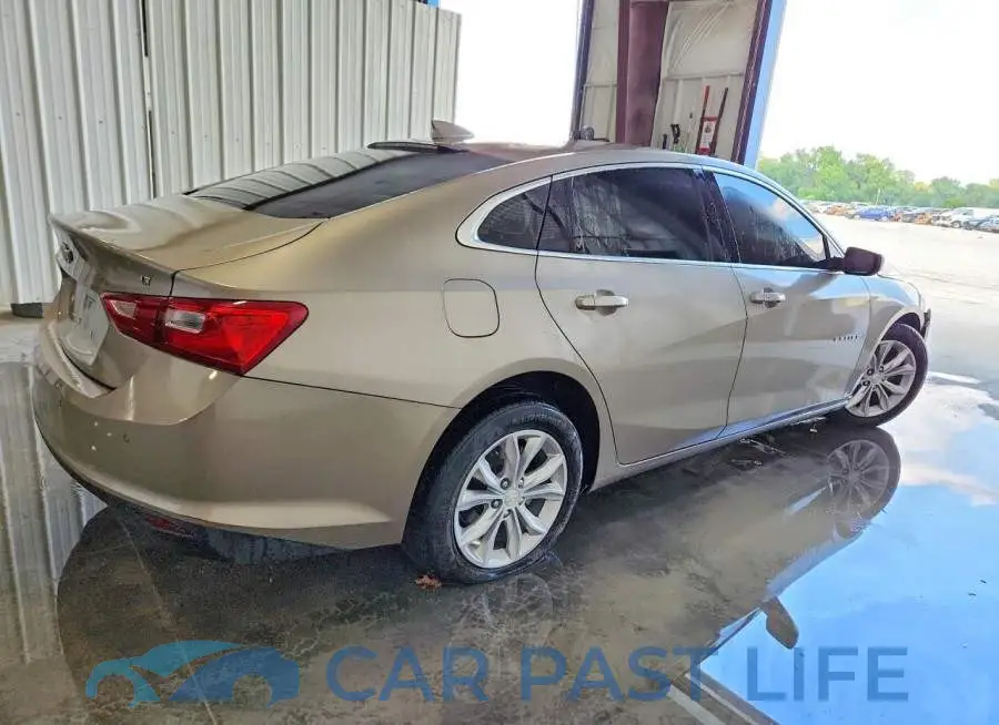 1G1ZD5ST1PF132121# 3