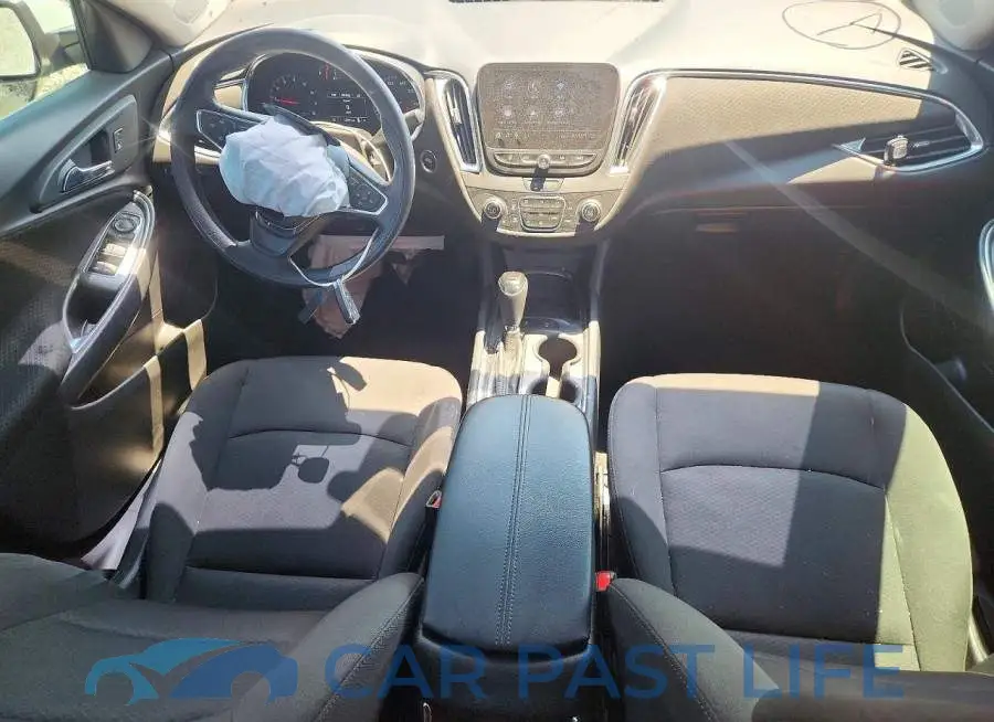 1G1ZD5ST3LF131630# 8