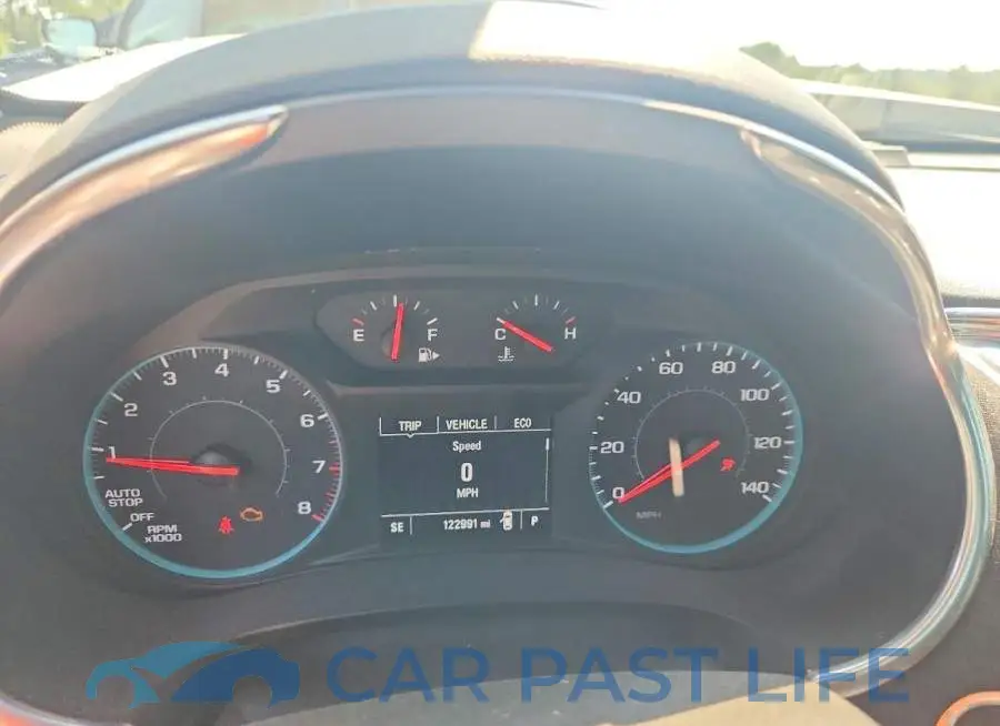 1G1ZD5ST3LF131630# 9