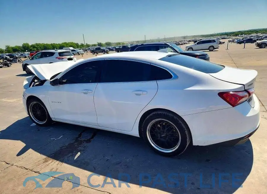 1G1ZD5ST5LF122945# 2