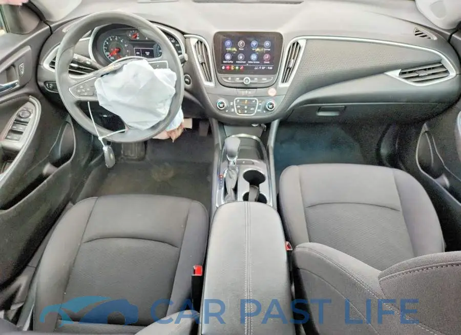1G1ZD5ST9PF242320# 8