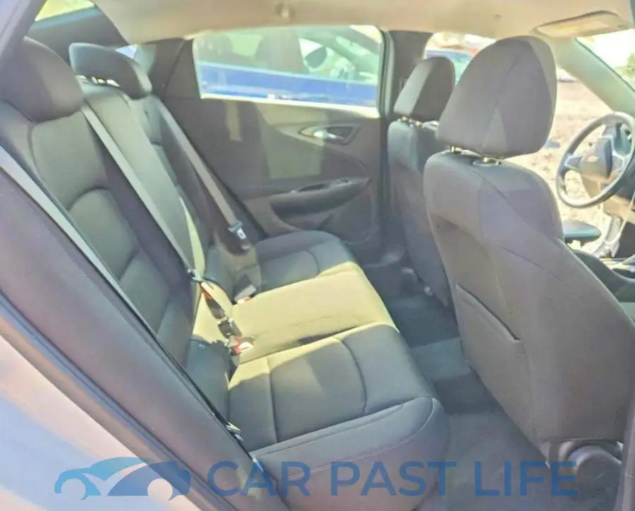 1G1ZG5ST9PF175077# 10