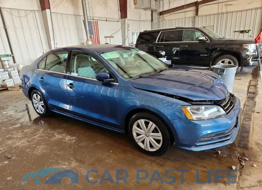 3VW2B7AJ4HM298593# 4