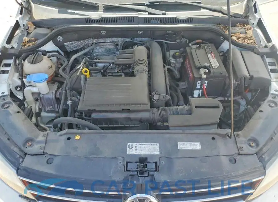 3VWDB7AJXHM207593# 11