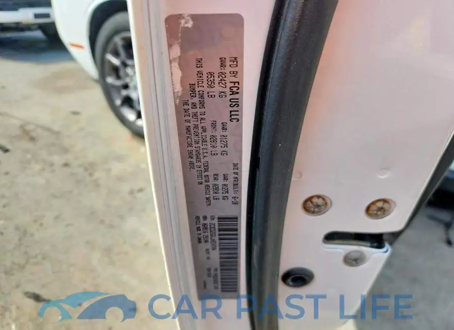 2C3CDZGG1JH314704# 12