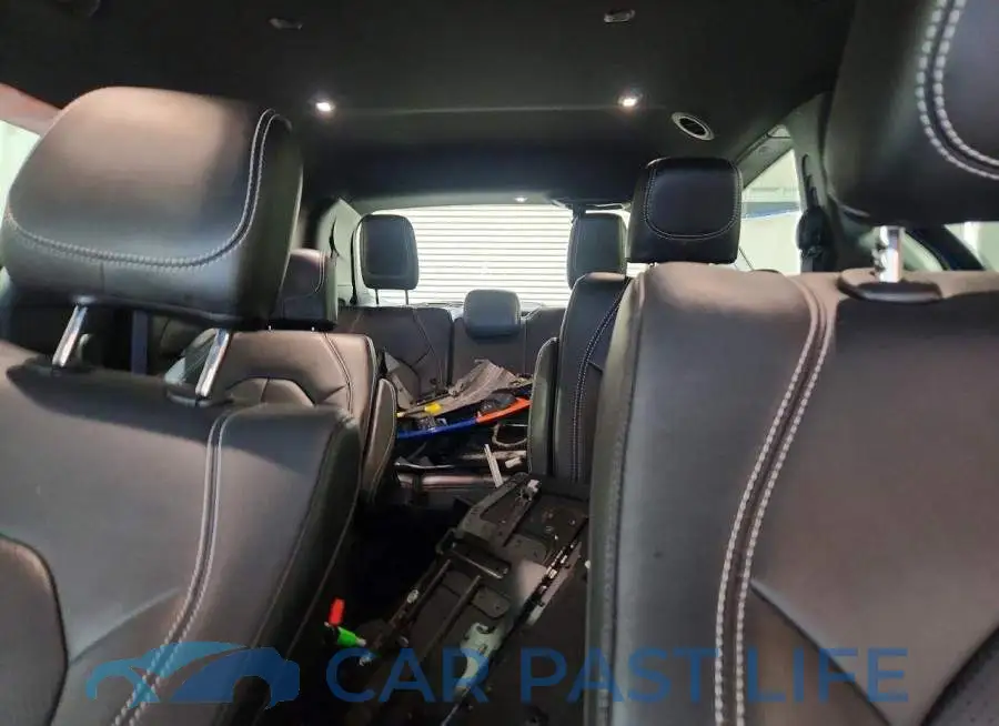 2C4RC1BG3TR196508# 10