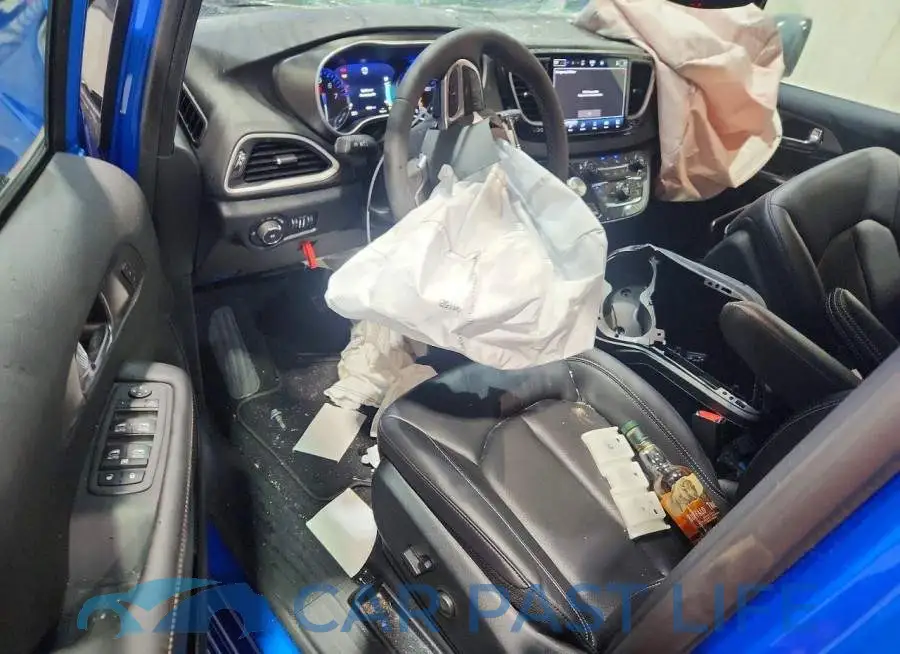 2C4RC1BG3TR196508# 8