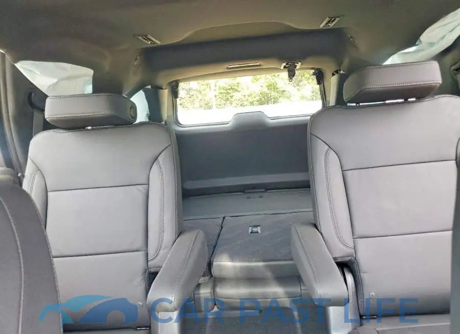 1GNS6PKD5TR268632# 10