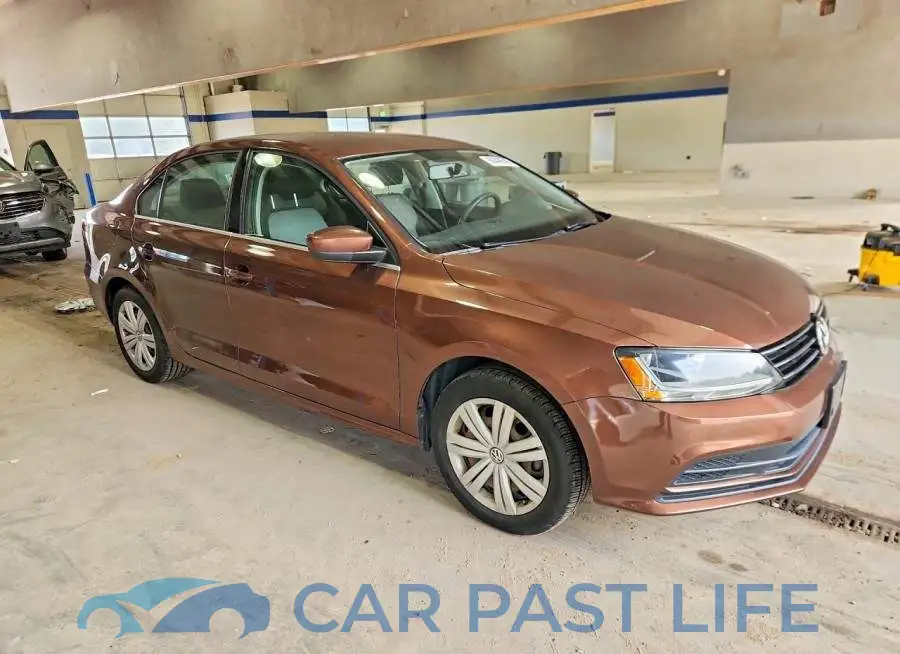 3VW2B7AJ2HM390561# 4