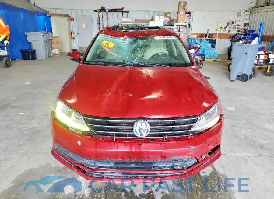 3VWDB7AJ0HM380846# 5