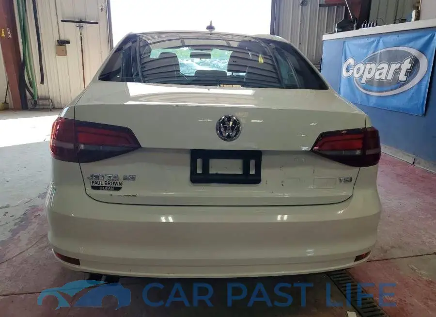 3VWDB7AJ1HM272557# 6