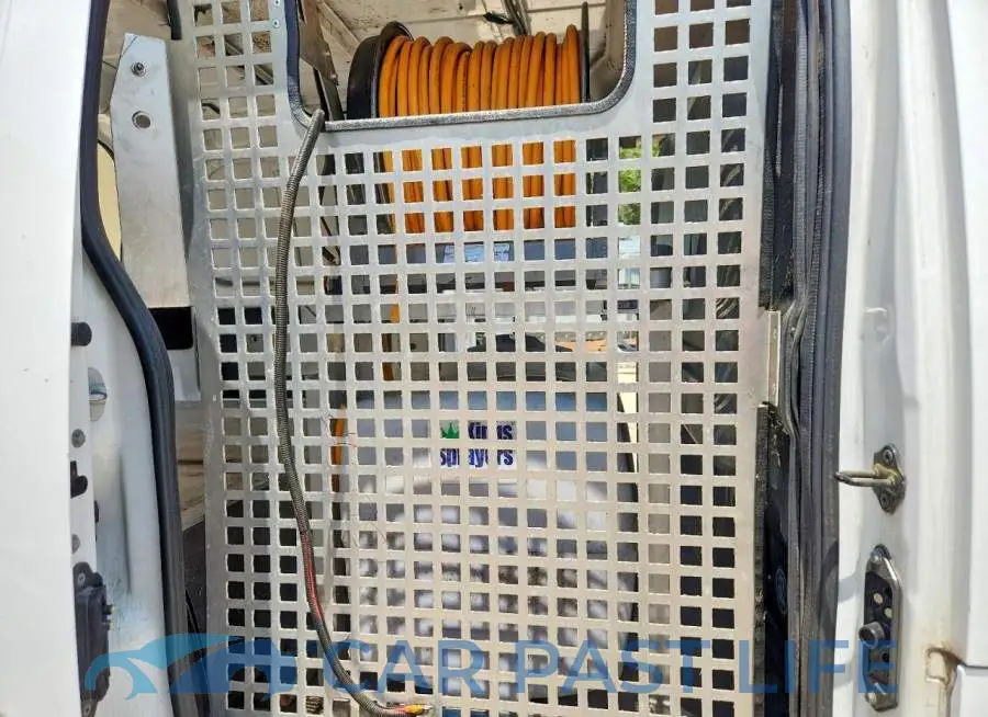 3N6CM0KN0MK695375# 11