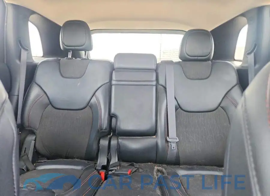 1C4PJMBS7HW663995# 10