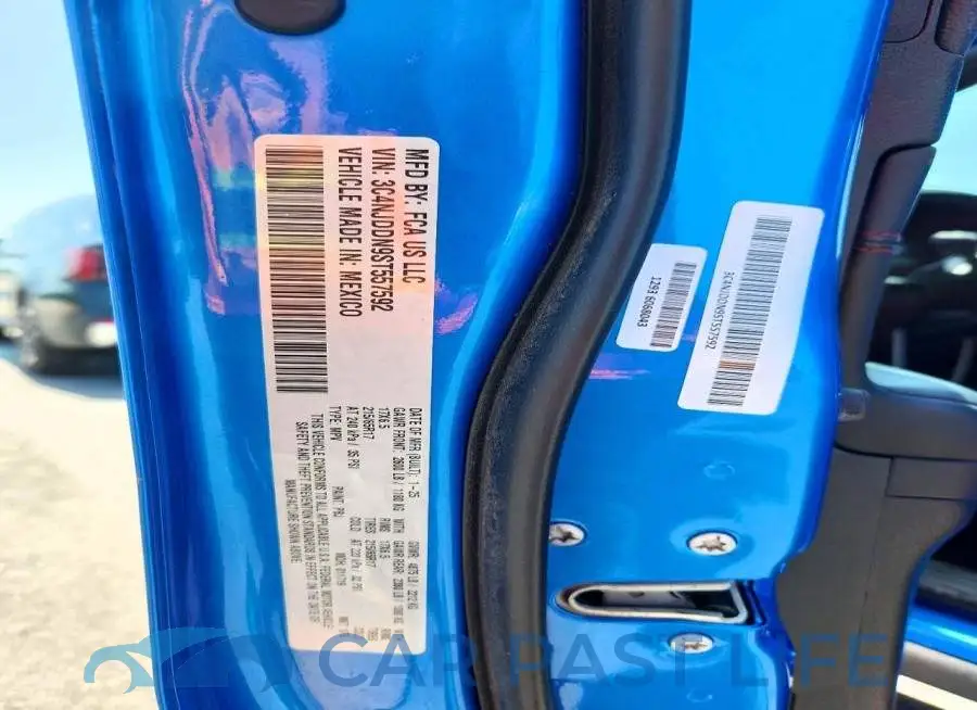 3C4NJDDN9ST557592# 13