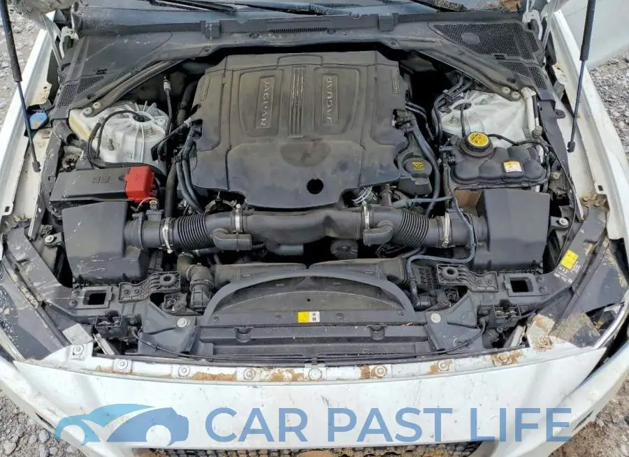 SAJAG4FV8KCP45026# 11