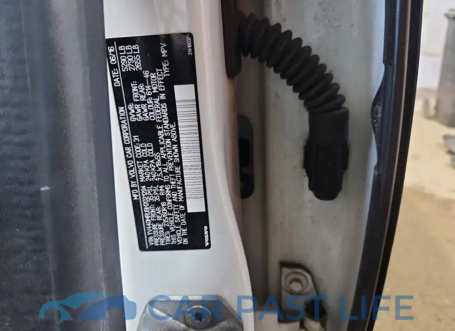 YV440MRU9H2021294# 13
