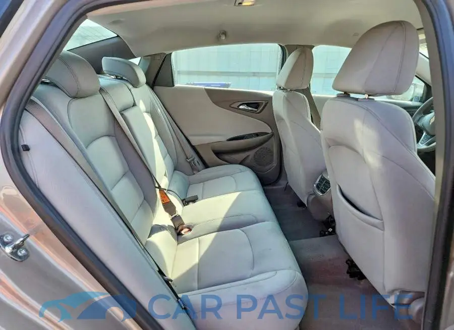 1G1ZD5ST6PF162425# 10