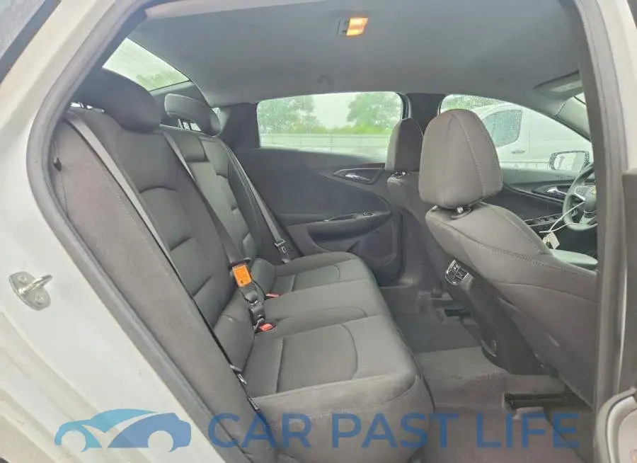 1G1ZD5ST6PF249595# 10