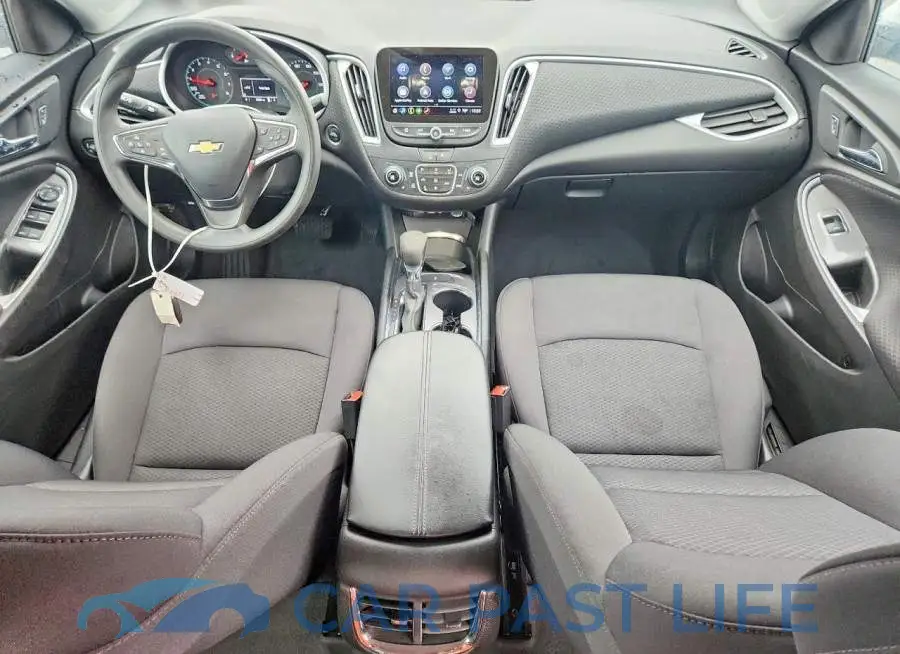 1G1ZD5ST6PF249595# 8