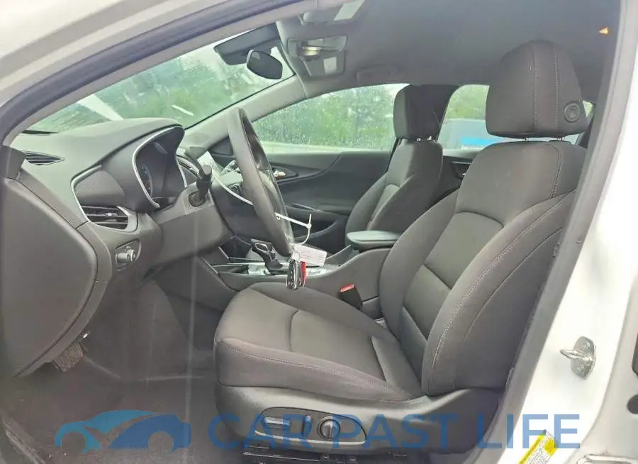 1G1ZD5ST6PF249595# 7