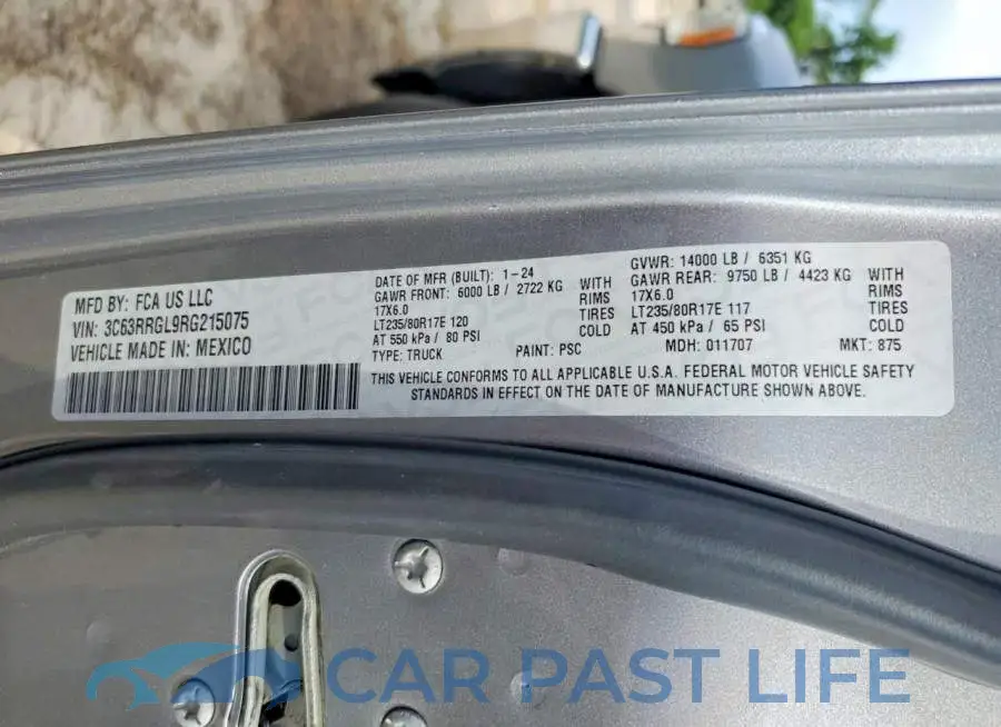 3C63RRGL9RG215075# 12