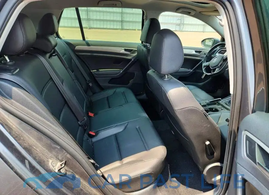 3VW217AU6HM015009# 10