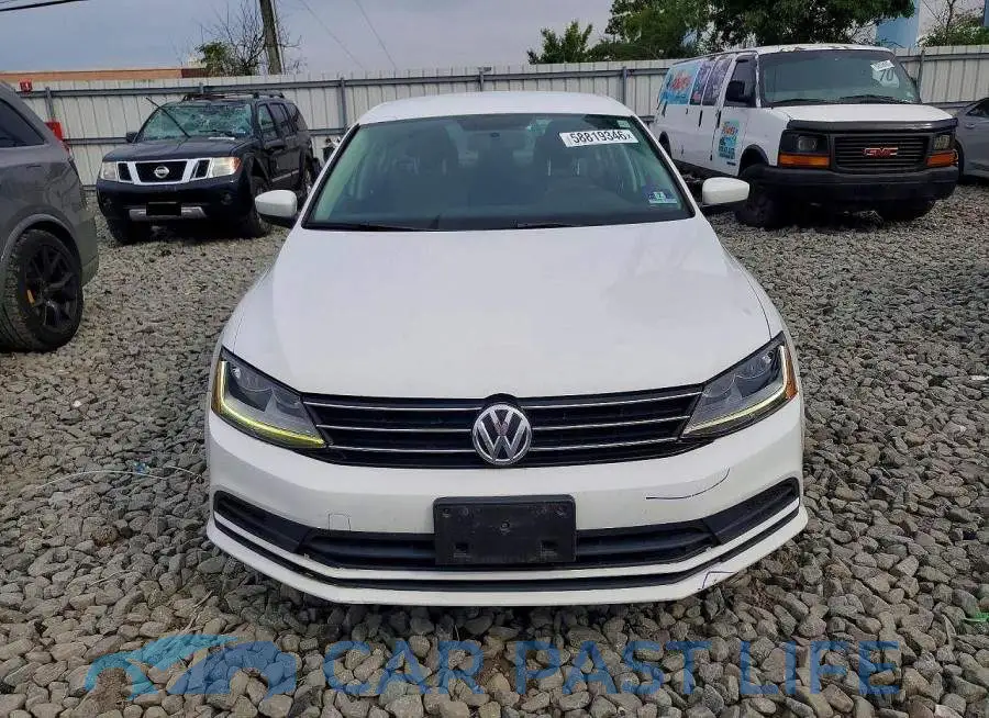 3VW2B7AJ3HM203733# 5