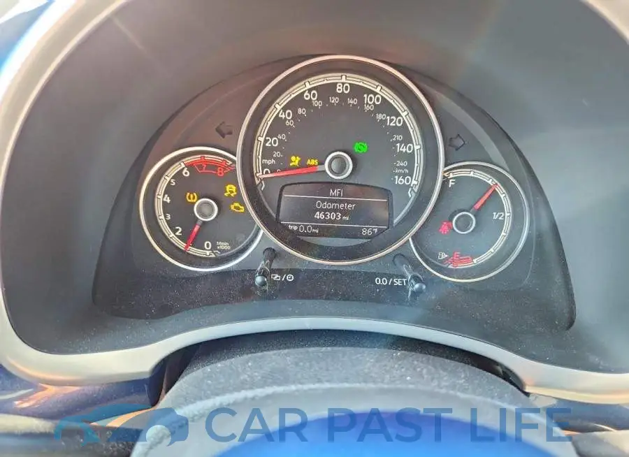 3VWJD7AT2KM717653# 9