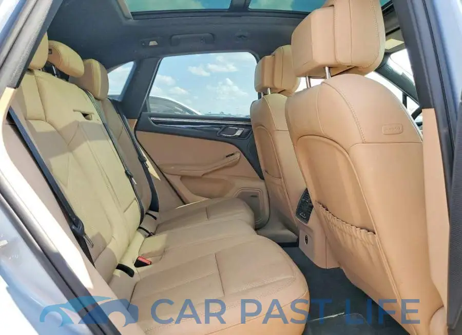 WP1AA2A52TLB00674# 11