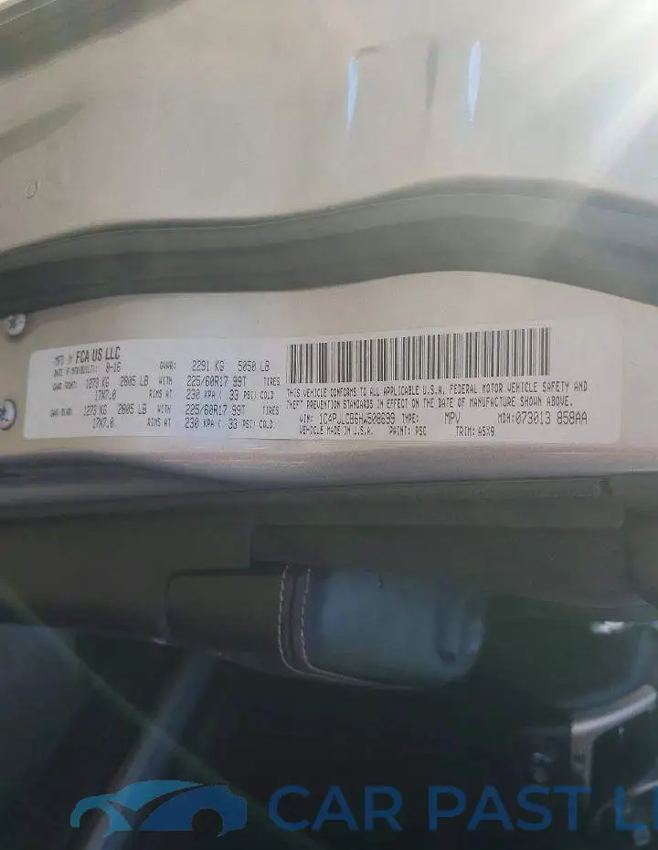 1C4PJLCB6HW508699# 13