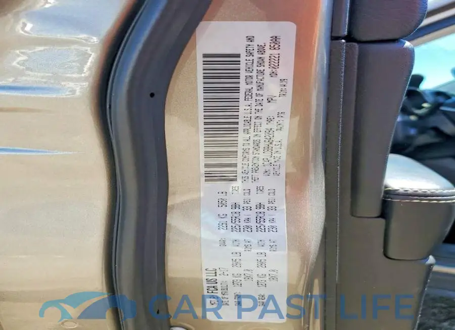 1C4PJLDB8HW642094# 13