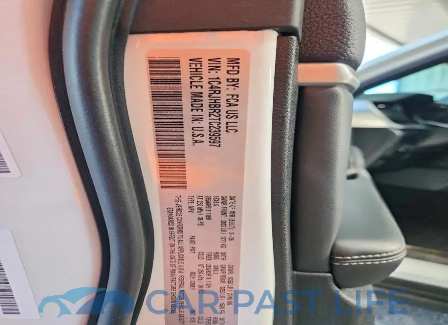 1C4RJHBR2TC239597# 14