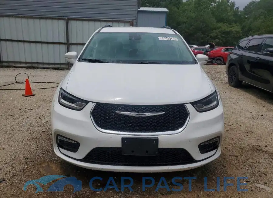 2C4RC1BG8NR185832# 5