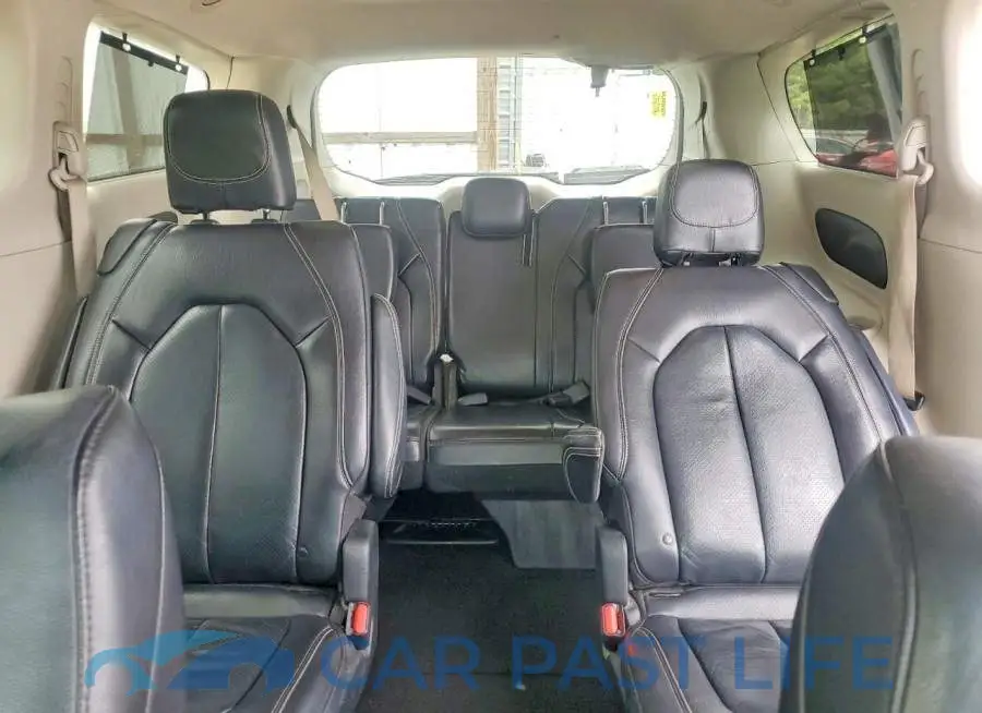 2C4RC1BG8NR185832# 10