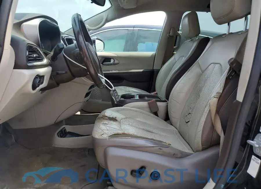 2C4RC1BG9JR142577# 7