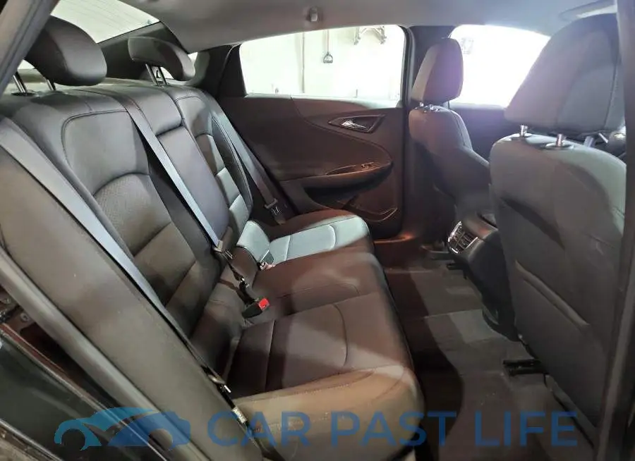 1G1ZD5ST3KF215686# 10
